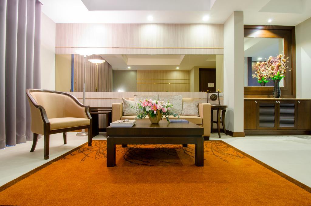 Grand Mercure Bangkok Asoke Residence Екстер'єр фото